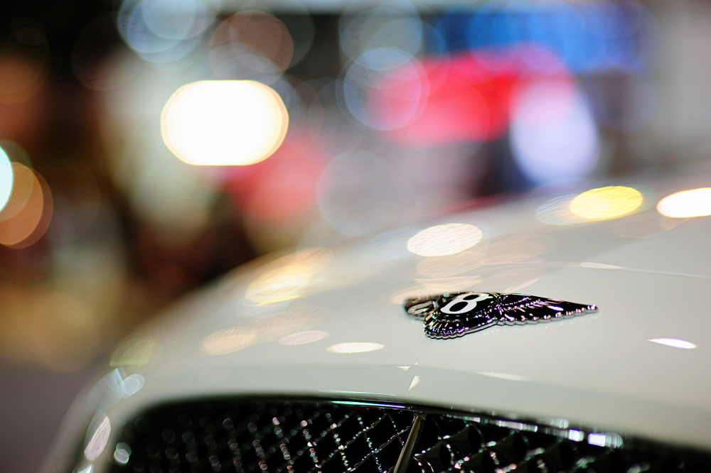 Luxus autóláz Budapesten: Vedd meg itt a legújabb Bentley modellt